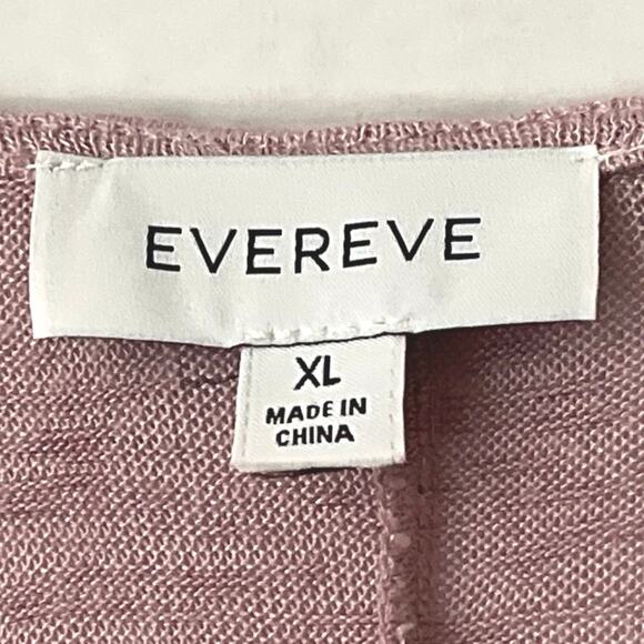 Evereve Layla Lilac Smocked Blouse Womens Size XL Feminine Lightweight Pastel - Picture 12 of 14